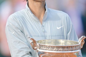 金年会体育- 表现优异引爆全场！，纳达尔意外战胜法国队观众掌声雷动